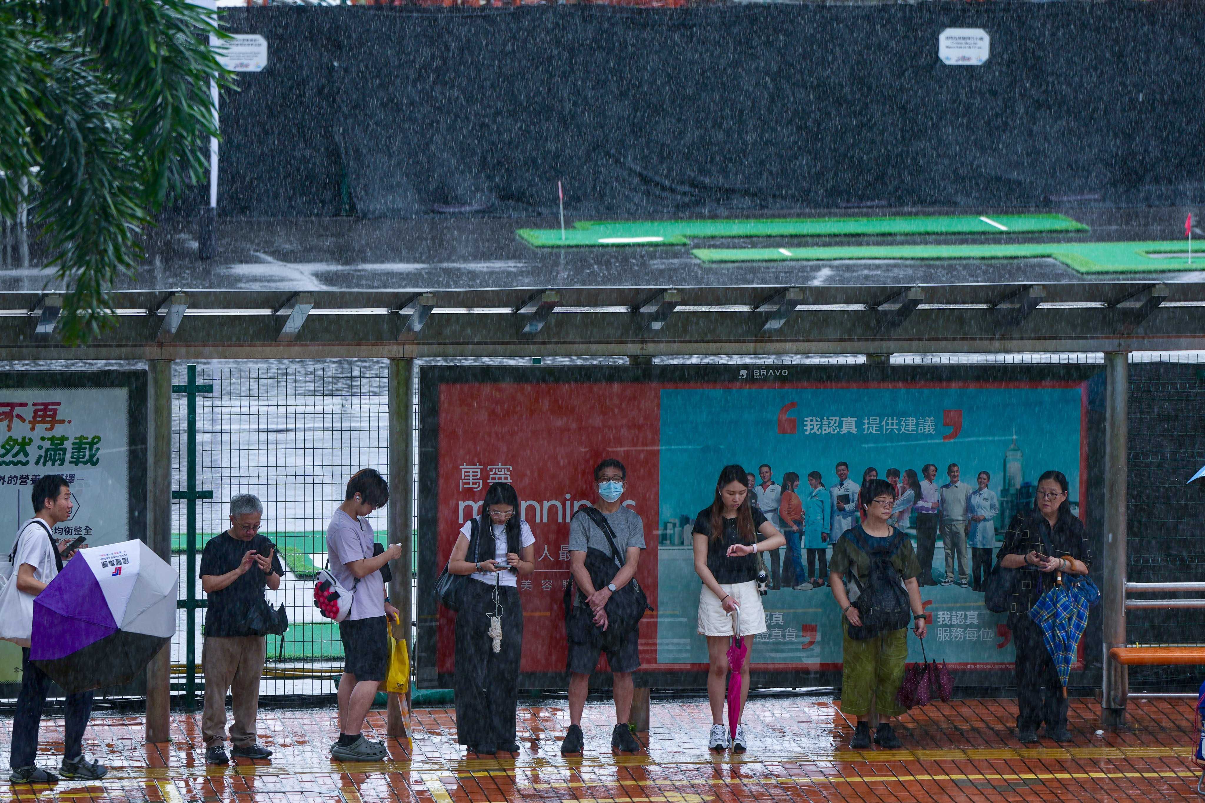 The weather forecaster issued a red rainstorm warning on Thursday. Photo: Sam Tsang