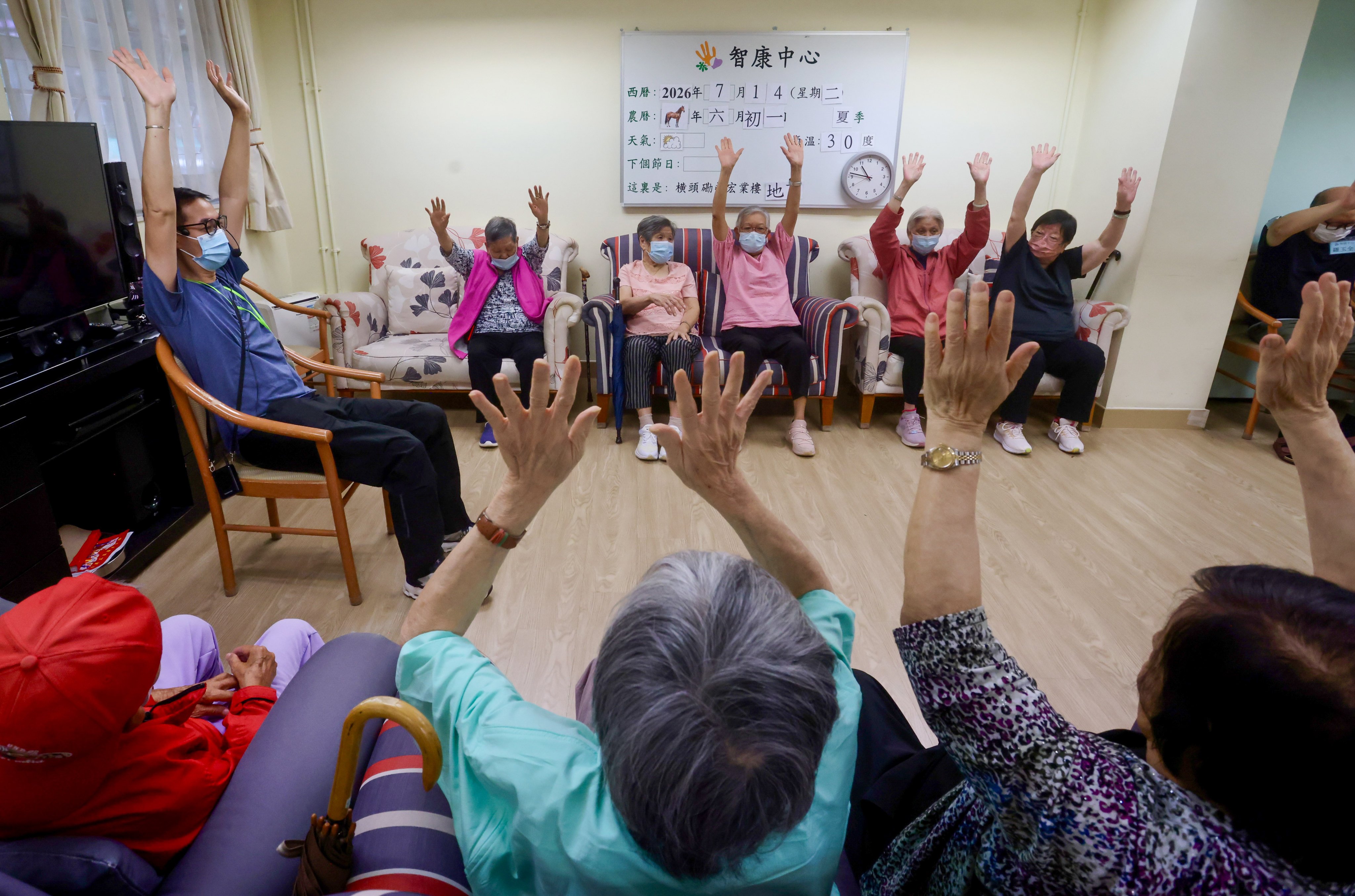 Elderly people participate in brain stimulation activities at the Hong Kong Alzheimer’s Disease Association. Photo: Jonathan Wong