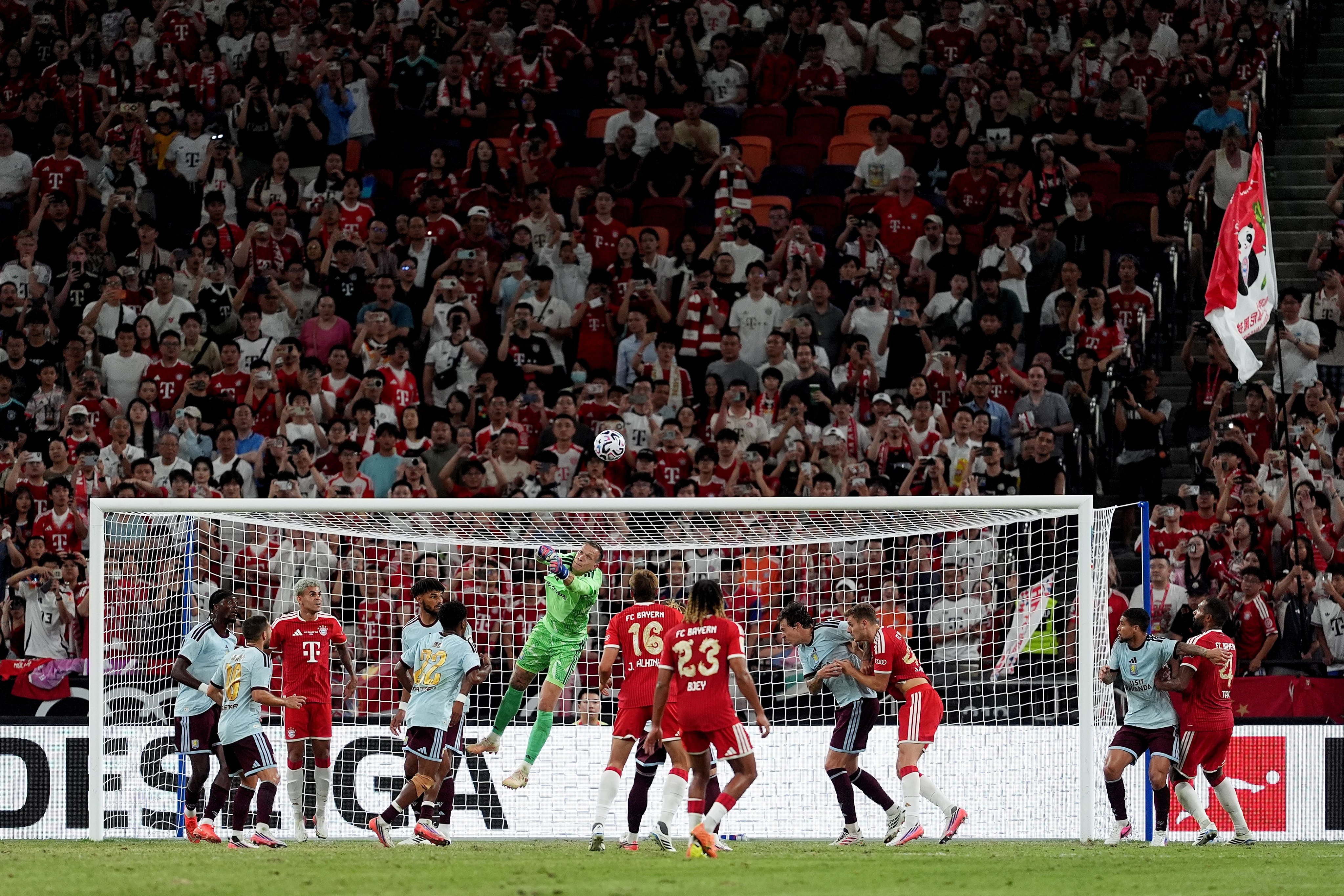 Aston Villa goes head-to-head with FC Bayern Munich at the Audi Football Summit 2026 match at Kai Tak Stadium. Photo: Elson Li