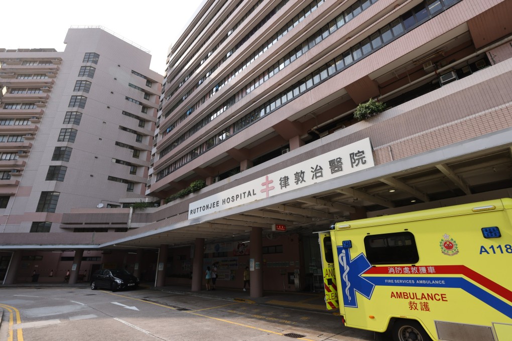 The driver complained of neck pain and was taken to Ruttonjee Hospital for treatment, police said. Photo: Nora Tam