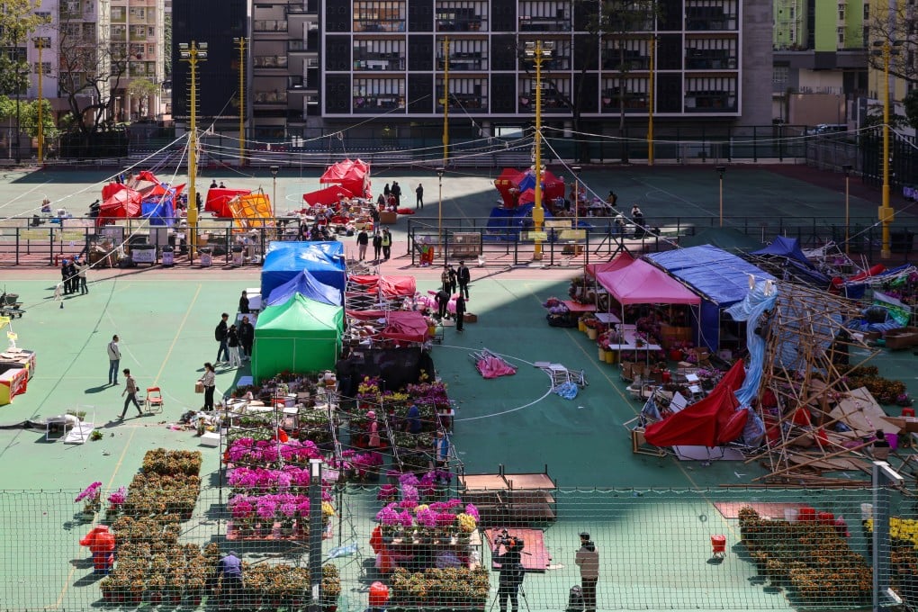 Strong winds damaged stalls in Cheung Sha Wan Playground on Monday. Photo: Jelly Tse