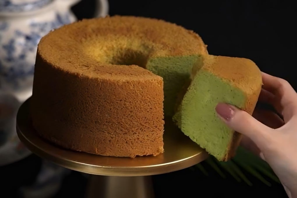 An advert for pandan cake from Old Seng Choong in Singapore. Photo: Instagram/oldsengchoong