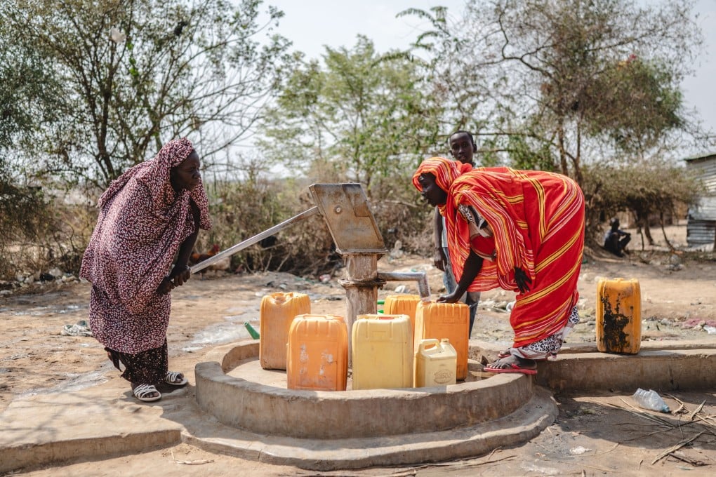 Displaced Sudanese fetch water at a refugee settlement outside Juba, capital of South Sudan, last week. Damage to a major oil pipeline running through its conflict-torn northern neighbour has had a grave impact on South Sudan’s economy. Photo: Xinhua