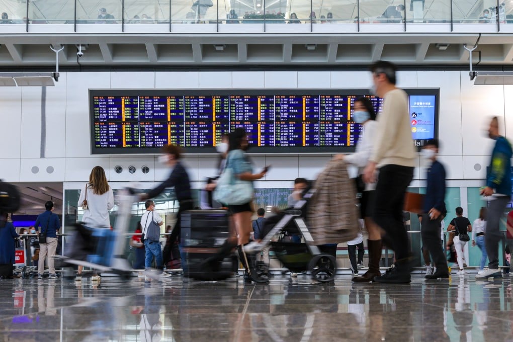 Passengers at Hong Kong International Airport. Photo: Yik Yeung-man