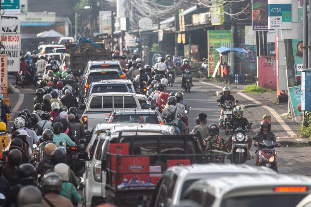 Traffic on the road in Bali, Indonesia, in 2023. Photo: Shutterstock