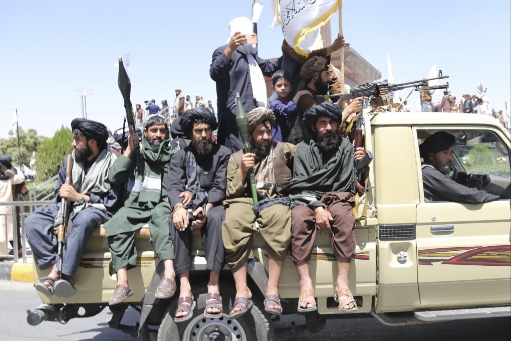 Taliban fighters in Kabul, Afghanistan. Britons Peter and Barbie Reynolds were detained by the Taliban last month along with their Chinese-American friend Faye Hall. Photo: AP