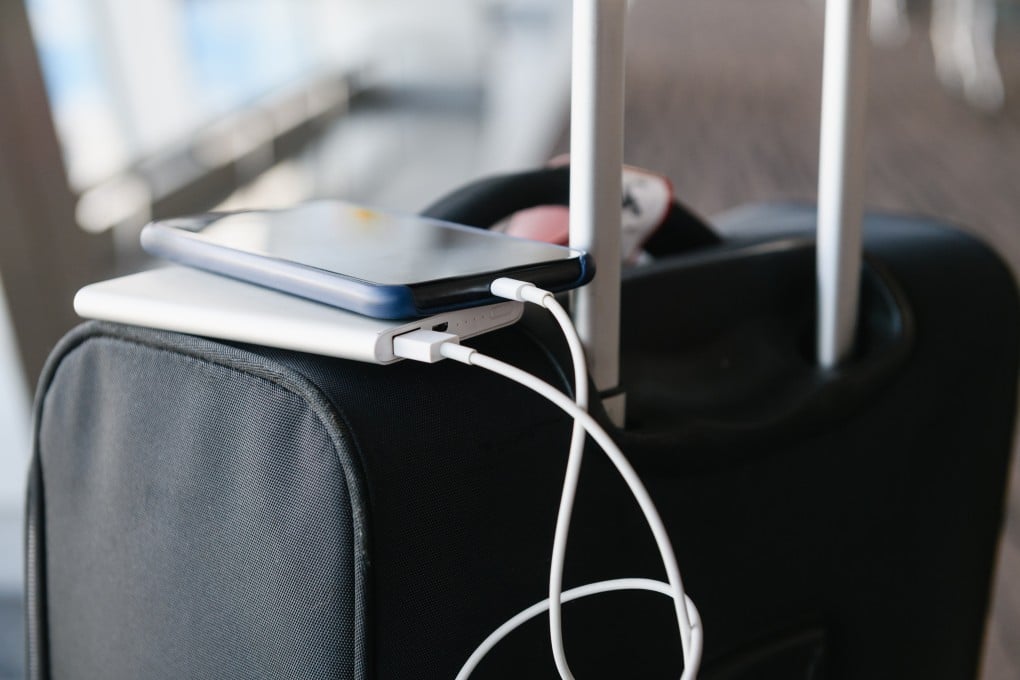 Travellers on Hong Kong carriers will not be able to store power banks in overhead compartments. Photo: Getty Images