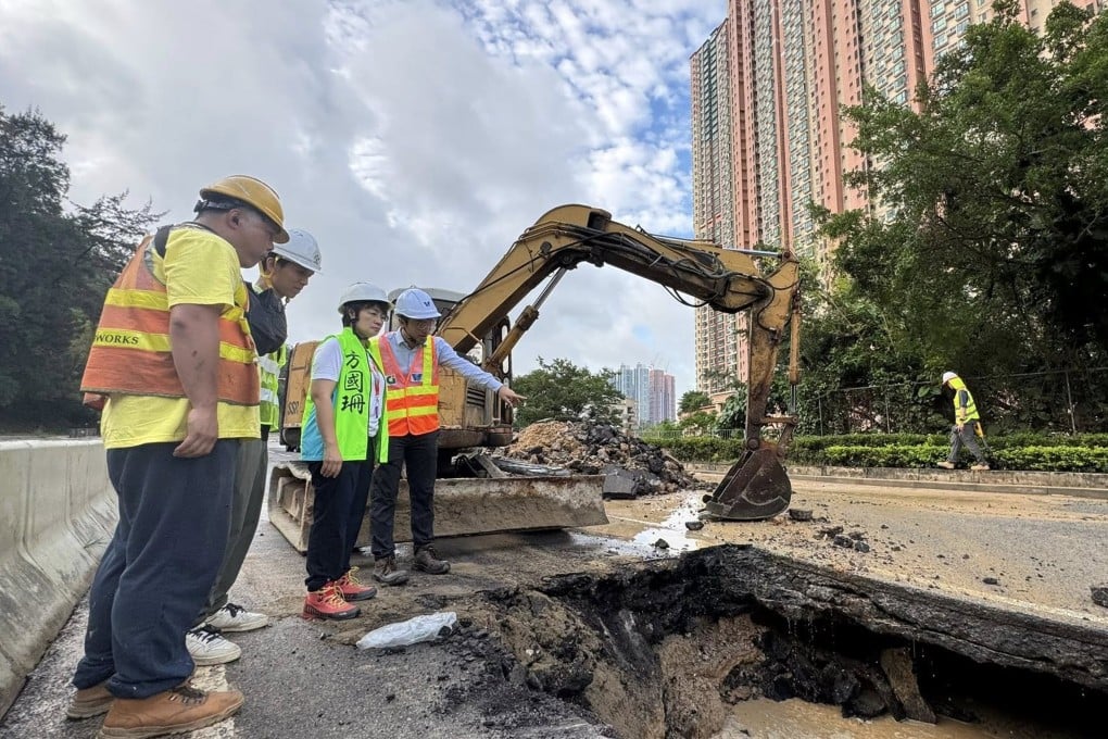 A burst water pipe has left thousands of households and businesses in Tseung Kwan O without flushing water. Photo: Facebook/Christine Fong Kwok Shan