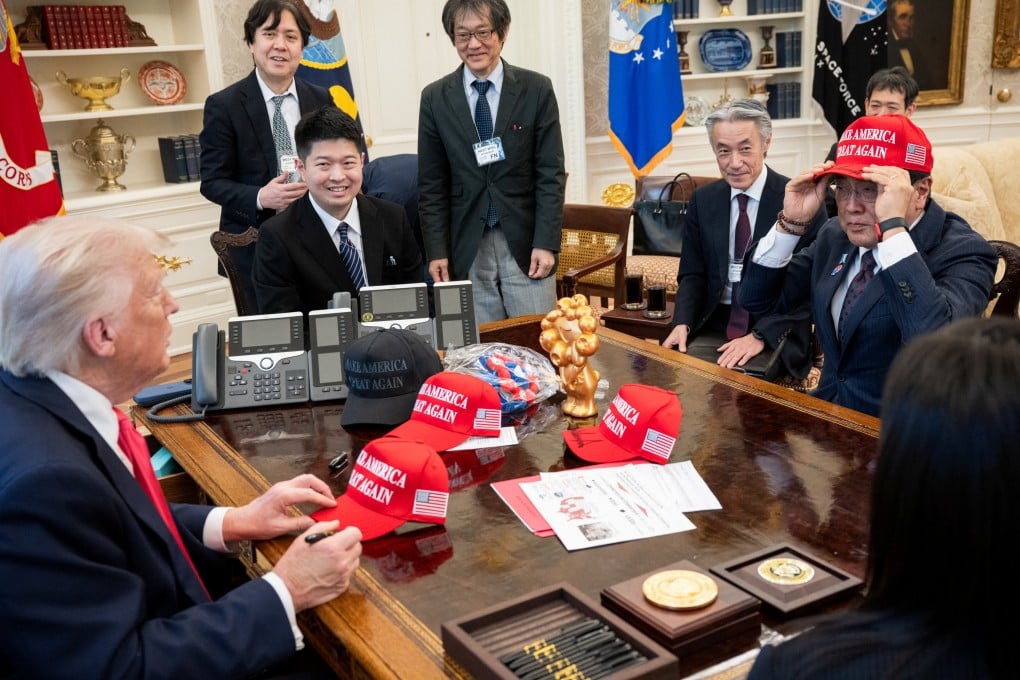 US President Donald Trump meets with Japan’s Economic Revitalization Minister Ryosei Akazawa and his delegation in the Oval Office of the White House in Washington, D.C., on April 16, 2025. Photo: Reuters