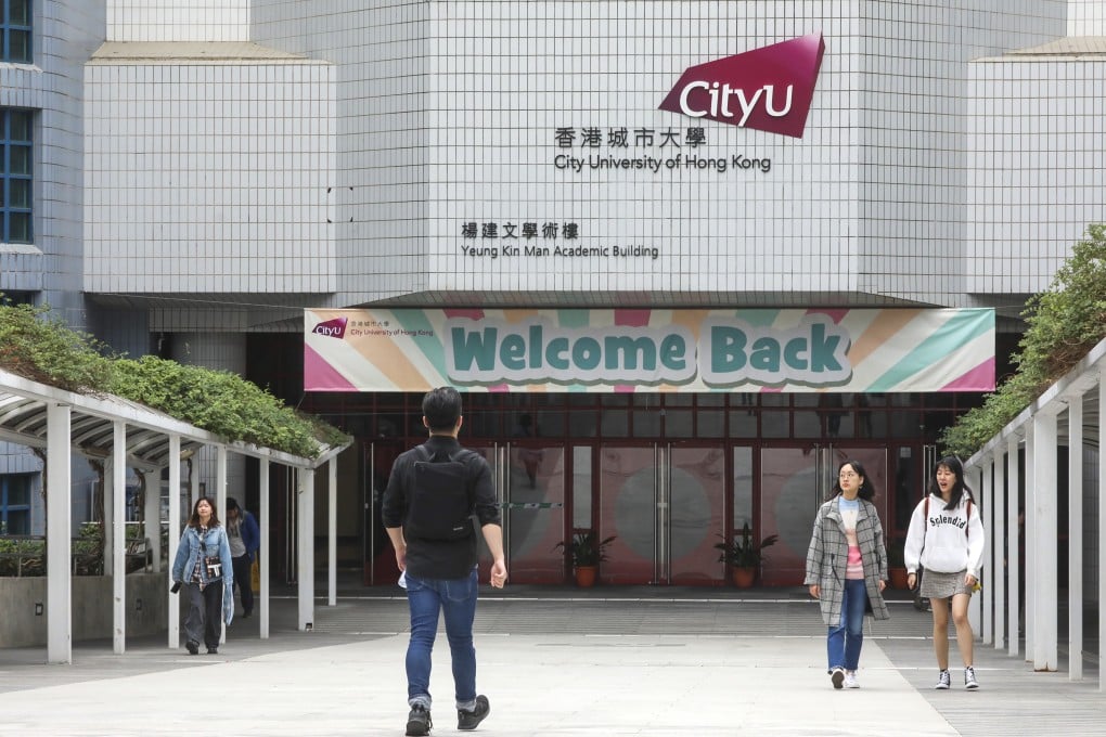 Hong Kong police have arrested a 45-year-old woman for allegedly brandishing a knife at the City University campus in Kowloon Tong. Photo: Felix Wong