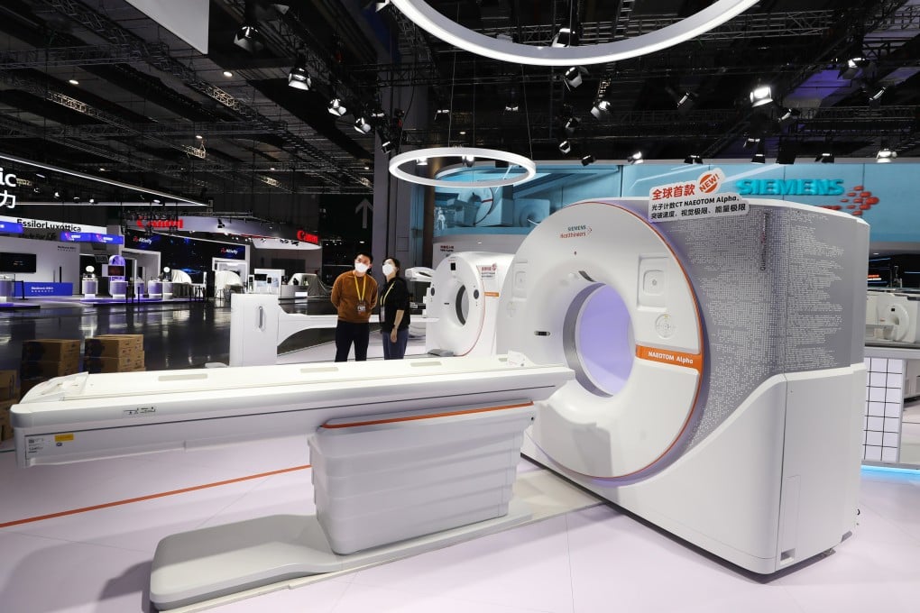 A medical device from German company Siemens is displayed at a trade show in Shanghai, China in November 2022. Photo: Xinhua