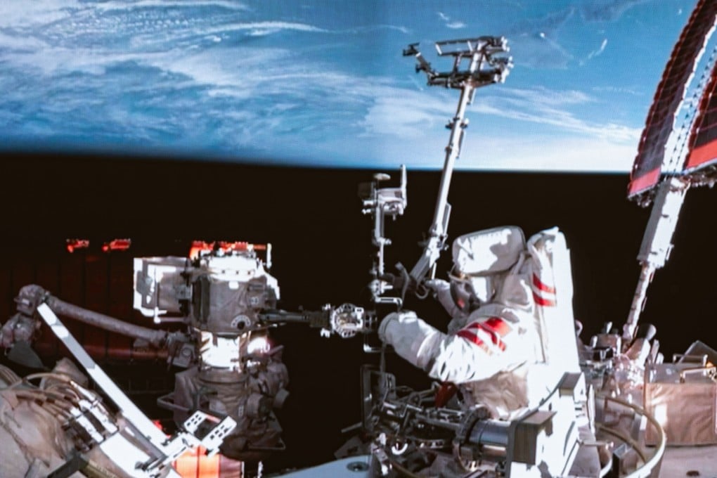 Spacewalks are considered some of the most dangerous activities in space exploration, and extravehicular tasks are typically planned and rehearsed. Photo: Xinhua