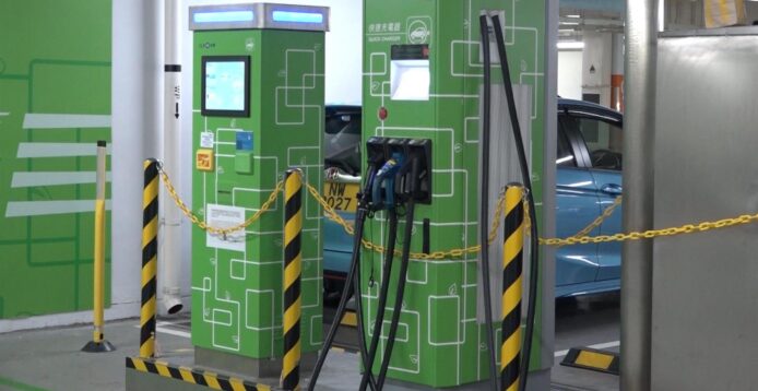 港府撥 3 億資助興建 3000 支高速充電樁 擬推分時段收費方案提升使用效率