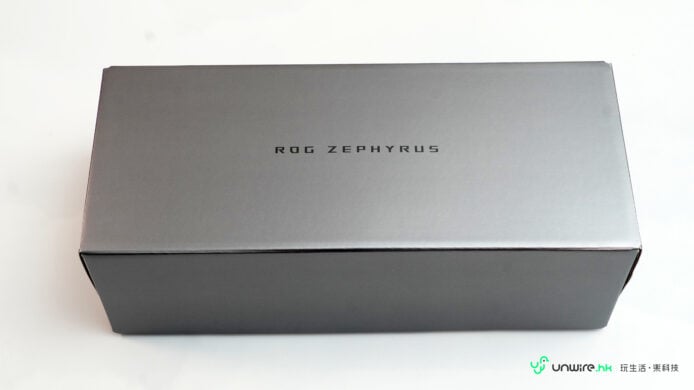 ROG Zephyrus Duo 高性能雙螢幕筆記本電腦.