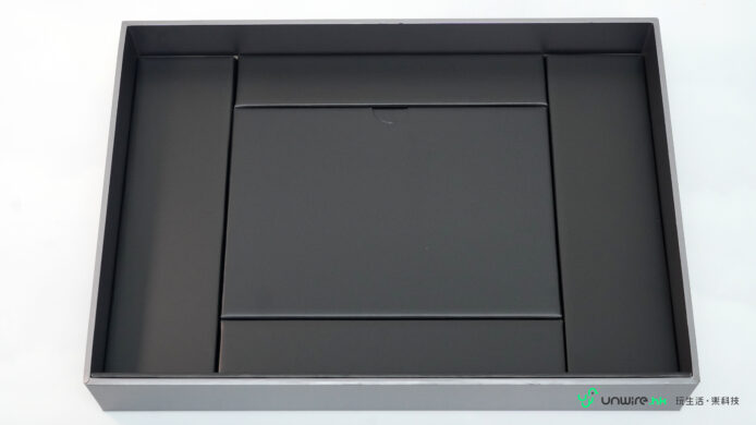 ROG Zephyrus Duo 筆記本電腦開箱及設計細節.