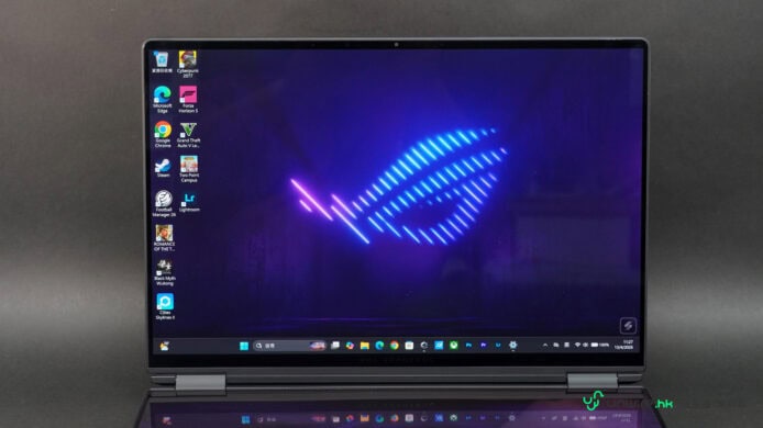 ROG Zephyrus Duo 雙螢幕筆記本電腦.