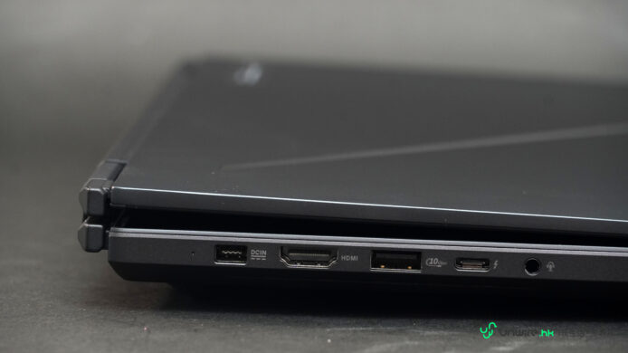 ROG Zephyrus Duo 高性能遊戲筆記本電腦.