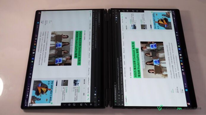 ROG Zephyrus Duo 雙屏遊戲筆記本.