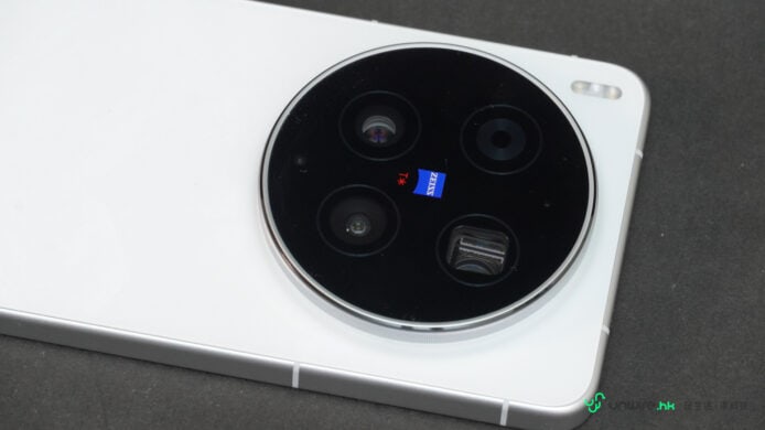 Vivo X300 Ultra手機多鏡頭攝影展示.