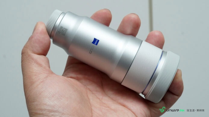 Vivo X300 Ultra手機攝影鏡頭特寫.