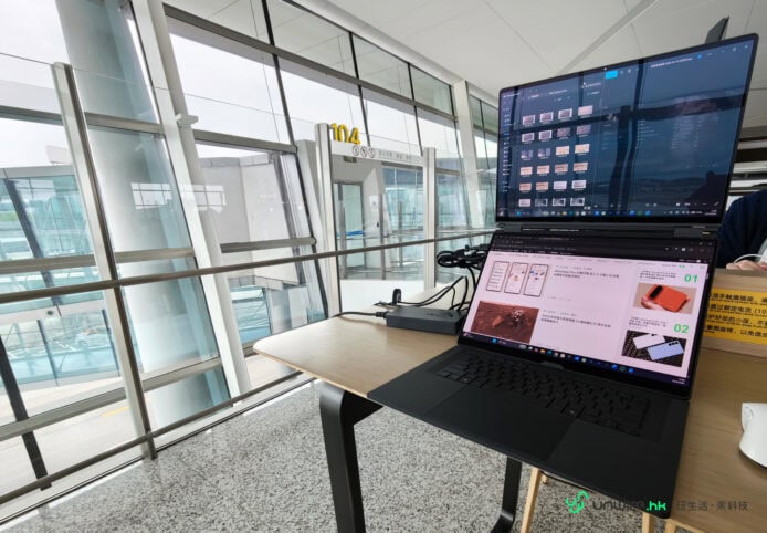 ROG Zephyrus Duo 筆記本電腦展示.