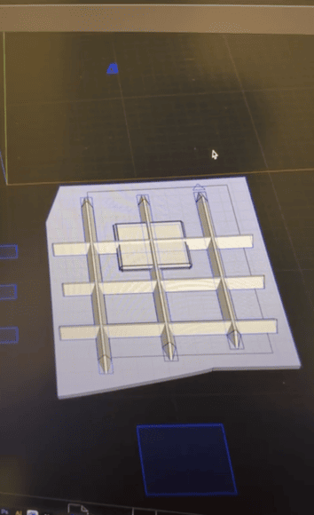 3D打印復修模型展示古董巴士的細節.