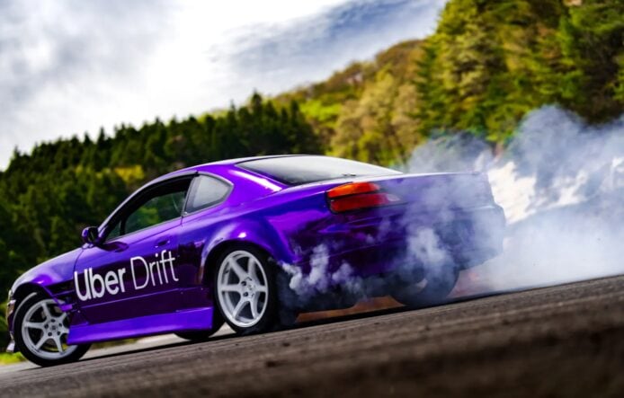 Uber Drift 電動跑車漂移場景.