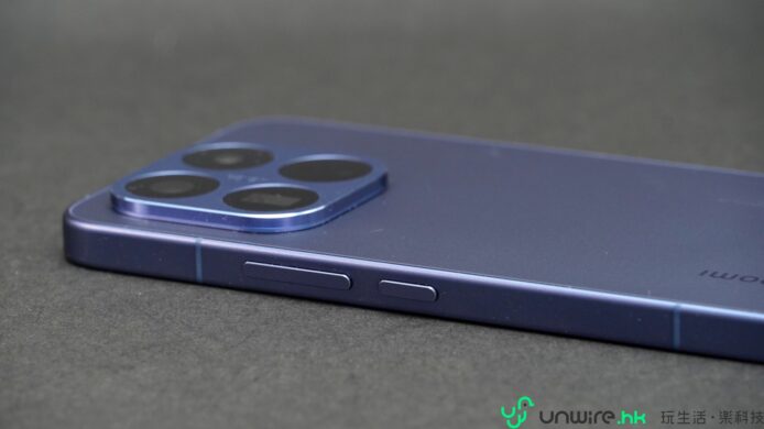 IPhone 13 Pro 智能手機背面側拍.