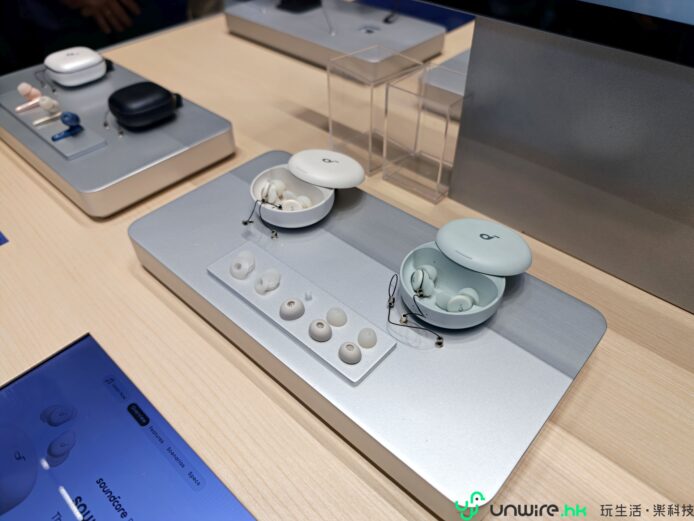 無線耳機展示櫃.