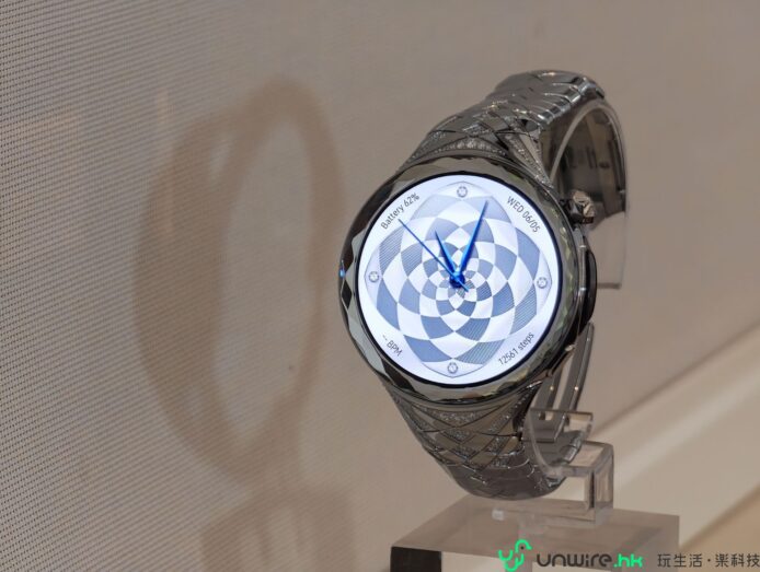華為WATCH UD春季版智能手錶,奢華閃耀,功能全面,適合追求高端時尚的用戶。.