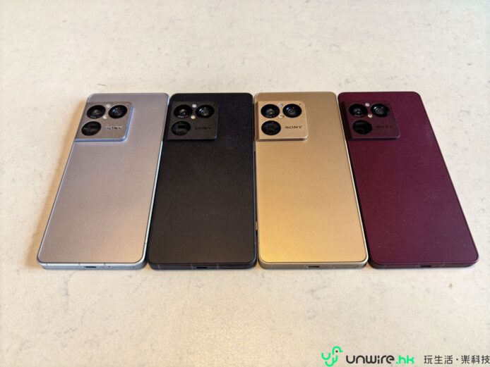 多色Sony Xperia 1 VIII手機展示.