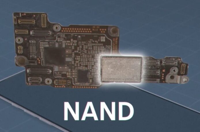 NAND記憶體晶片電路板特寫.