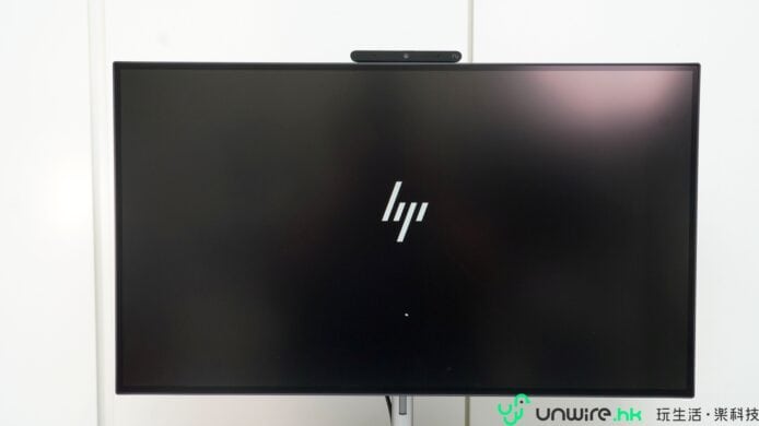 高解析度電腦屏幕，展示HP品牌標誌.