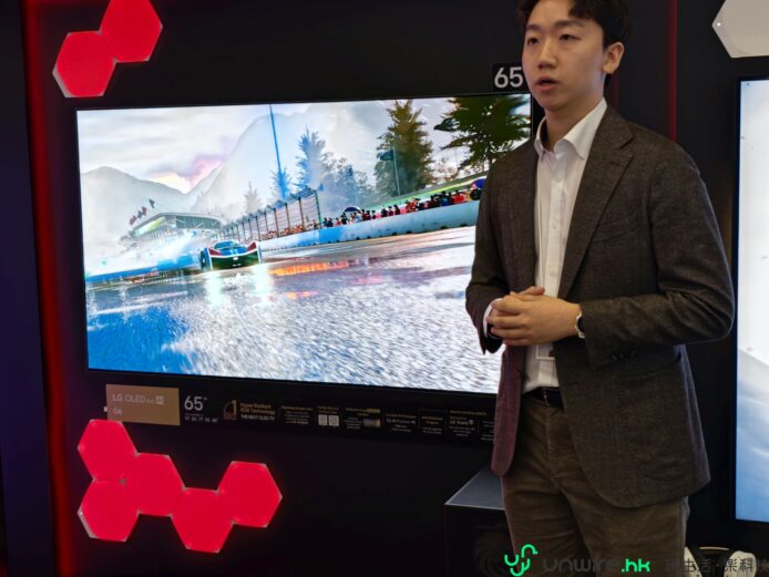 LG OLED電視展示,展示WOLED技術與高清畫質.