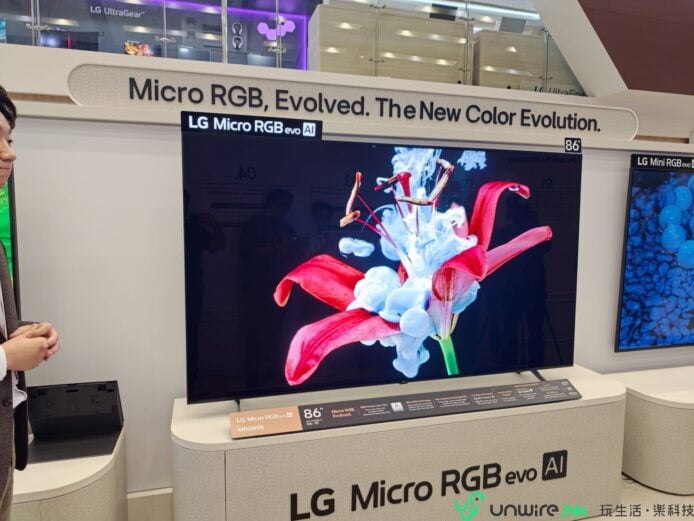 LG Micro RGB 電視展示,展示微型RGB技術.