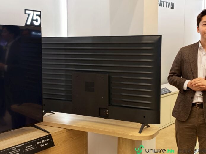 LG OLED 電視展示於展覽會場.