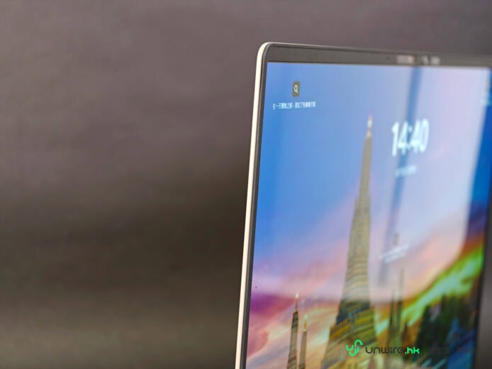 ASUS Zenbook A16 輕薄電腦展示.