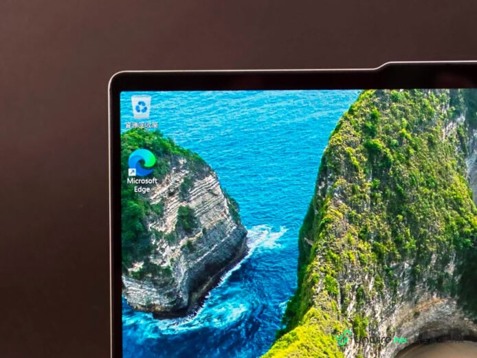 Lenovo Yoga 7 2-in-1 Aura Edition 輕便筆電.