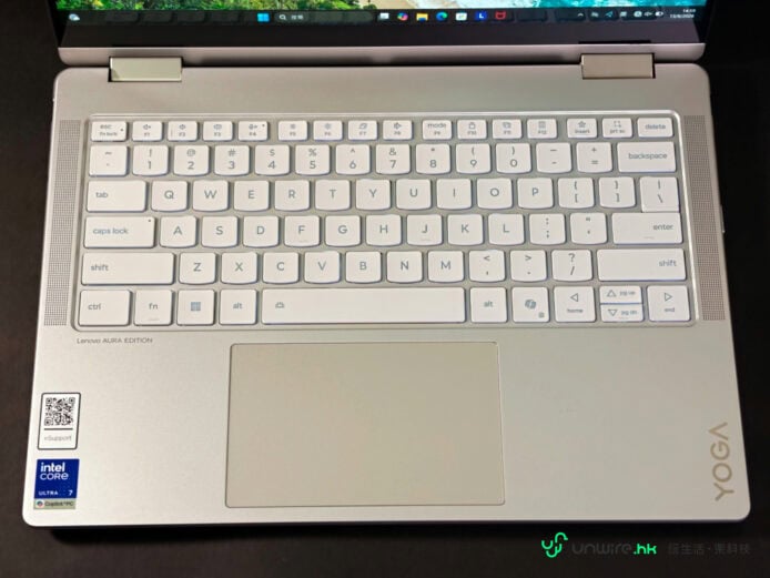 Lenovo Yoga 7 2-in-1 Aura Edition 鍵盤特寫.