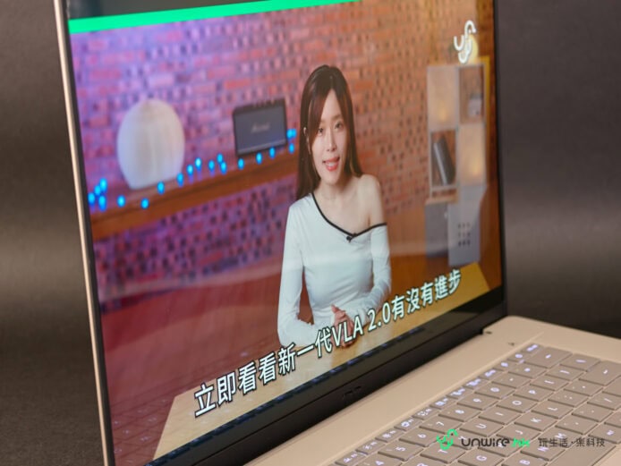 ASUS Zenbook A16 輕薄電腦評測影片.