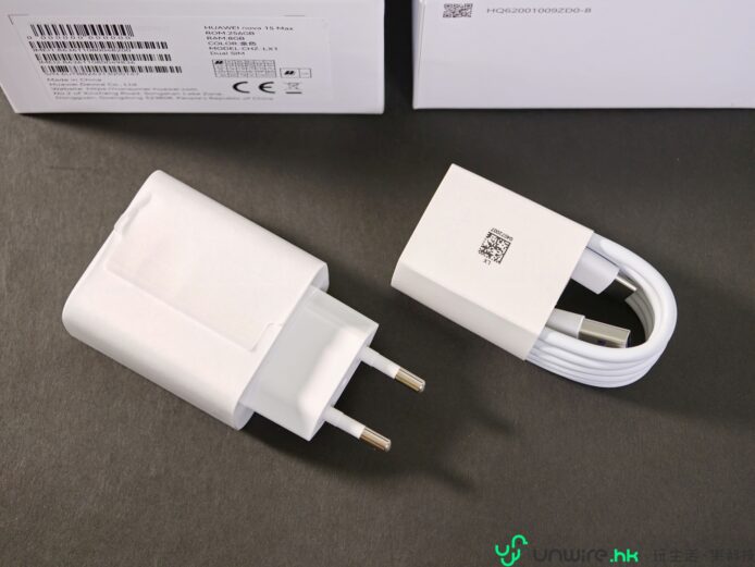 華為nova 15 Max原裝充電器與線纜.
