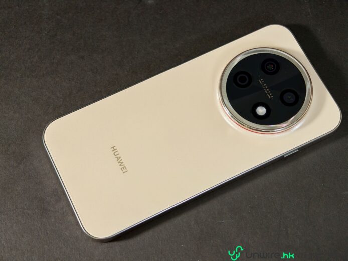 華為nova 15 Max手機背面設計.