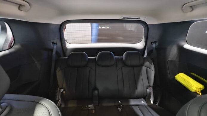 BYD M9 DM-i豪華MPV車內空間展示.