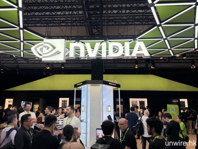 NVIDIA 旗艦展位，吸引大量科技愛好者參觀。.