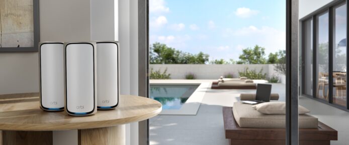 NETGEAR 高階路由器在客廳展示.