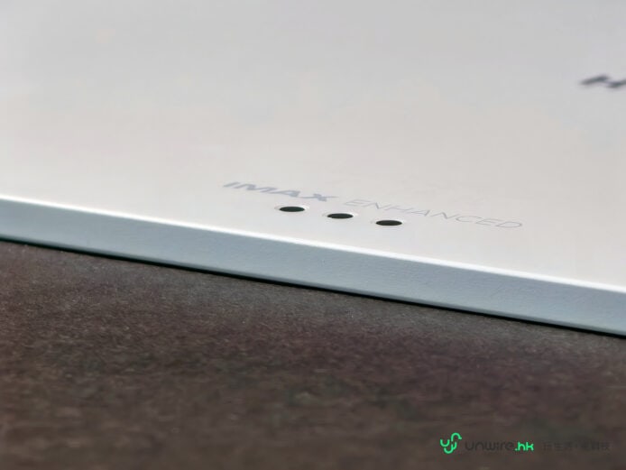 Honor MagicPad4 筆電平板混合設計.