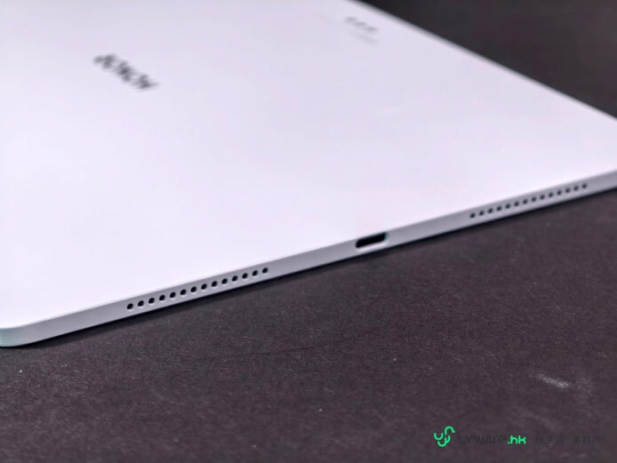 Honor MagicPad4 平板電腦底部細節.