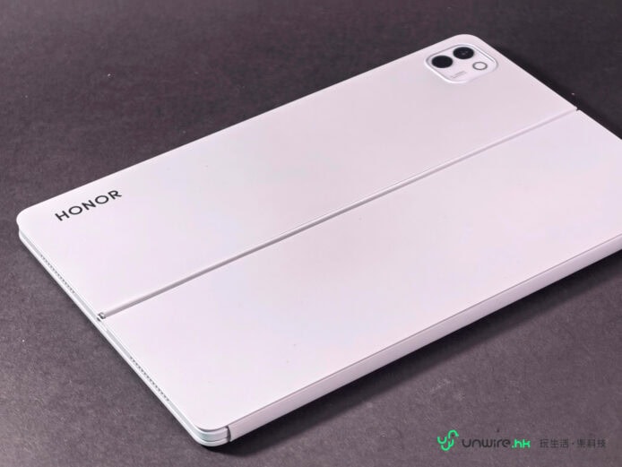 Honor MagicPad4平板電腦,白色設計,雙攝像頭.