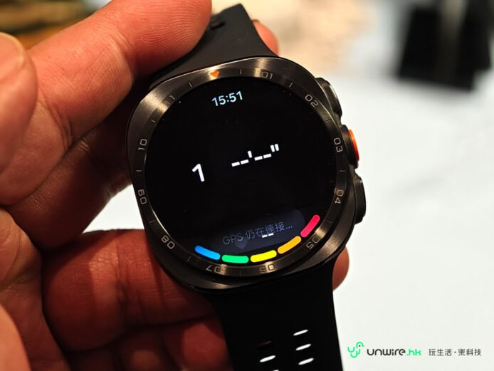 Samsung Watch Ultra2智能手錶顯示運動監測功能.