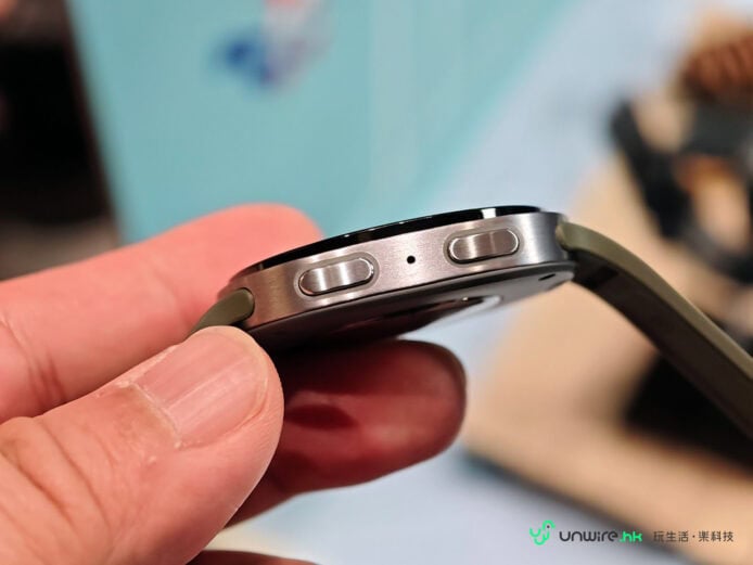 Samsung Watch Ultra2智能手錶側面細節.